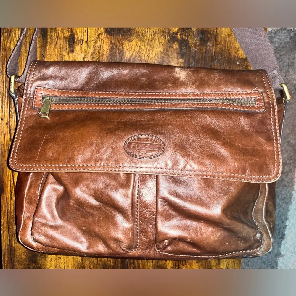 Fossil Dark Brown Leather laptop Messenger Bag
